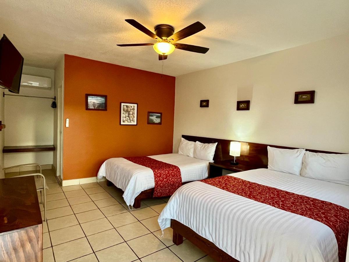 Hotel Los Caracoles Guerrero Negro Esterno foto