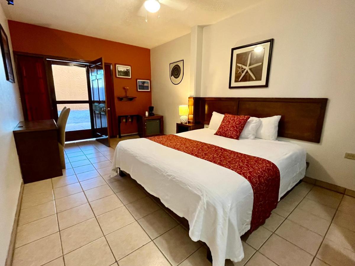 Hotel Los Caracoles Guerrero Negro Esterno foto